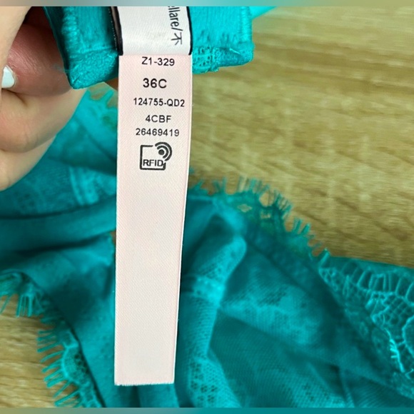 Victoria’s Secret Dream Angel Unlined Demi Sheer Lace Teal Bra - Size 36C - Picture 7 of 10